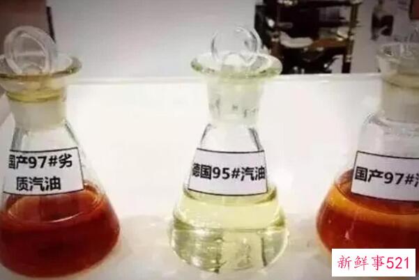 如何去除油漆污渍？清凉油涂在衣服上 猪油去除油漆污渍很有效