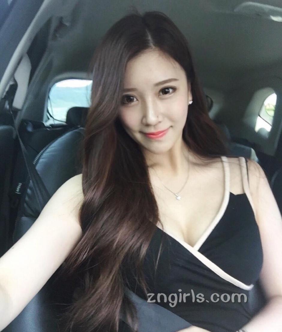 韩国美女Jin Yeyoung自拍时尚美照气质迷人