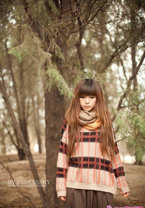 秋风里的乖巧妹子写真