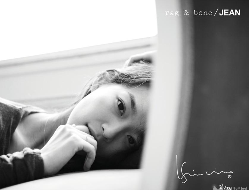 申敏儿清新黑白时尚写真图片