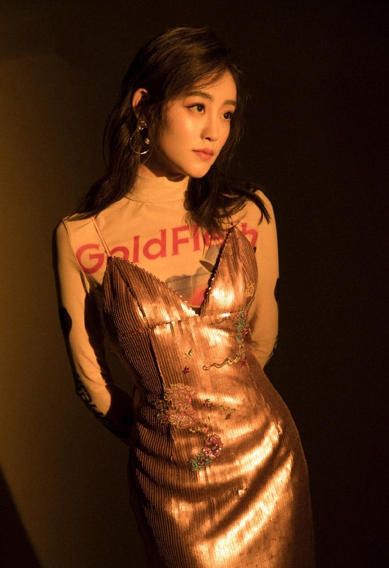 祝绪丹复古魅力时尚写真图片