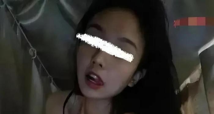 浙江某大学女生被闺蜜曝光出轨行为，这是时间管理大师呀！