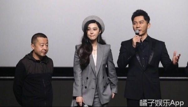 范冰冰头戴贝蕾帽一身帅气灰色西装亮相气场十足