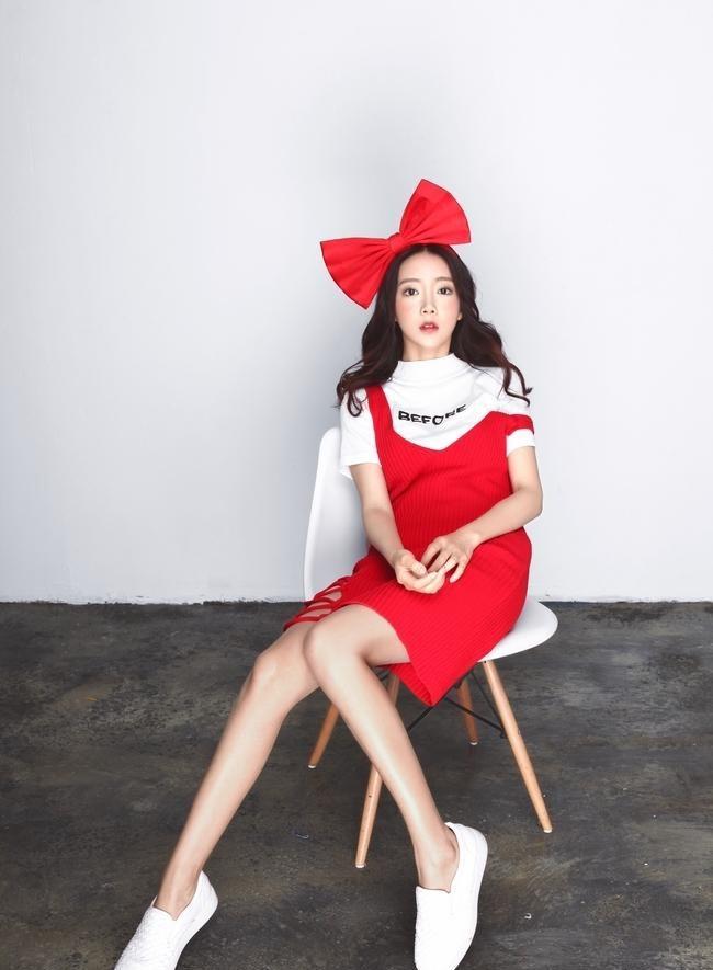 可爱王萌黎兔女郎写真曝光