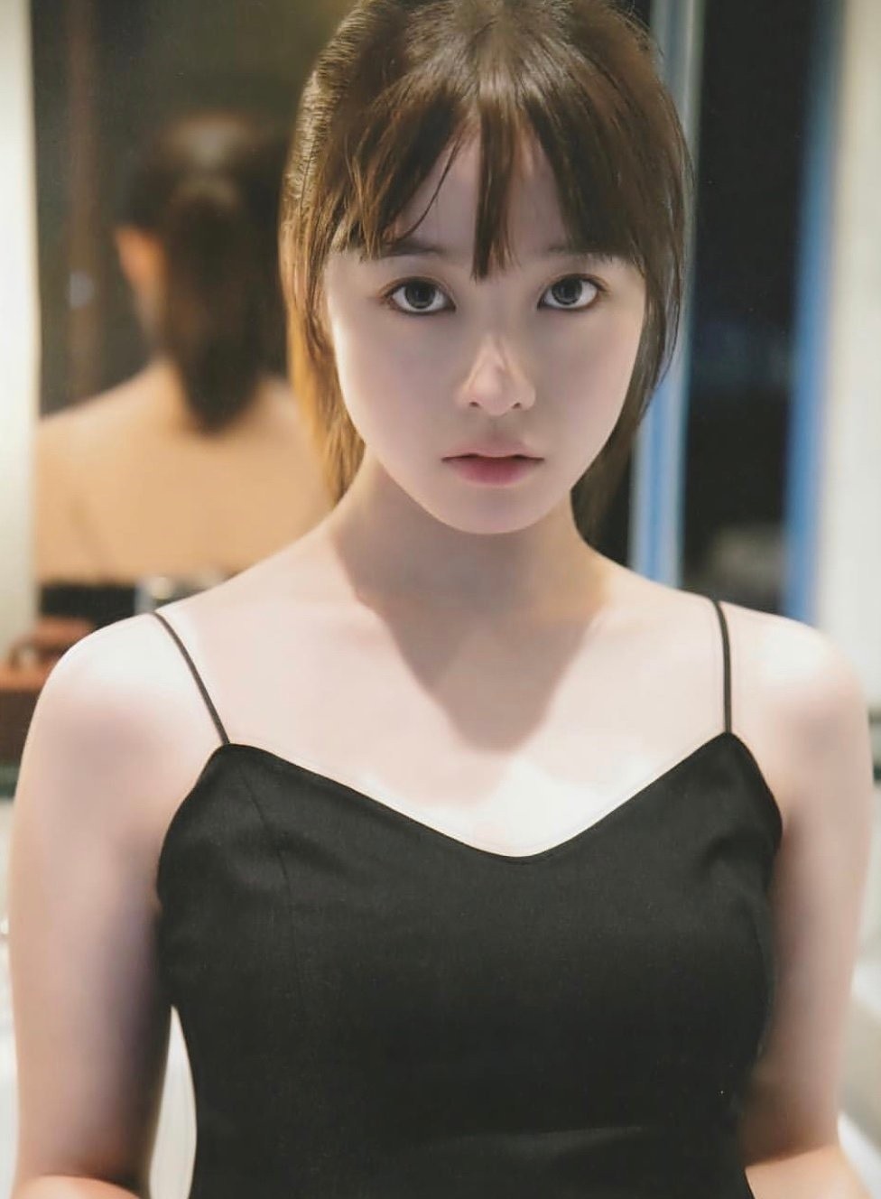 桥本环奈20岁生日性感写真图片