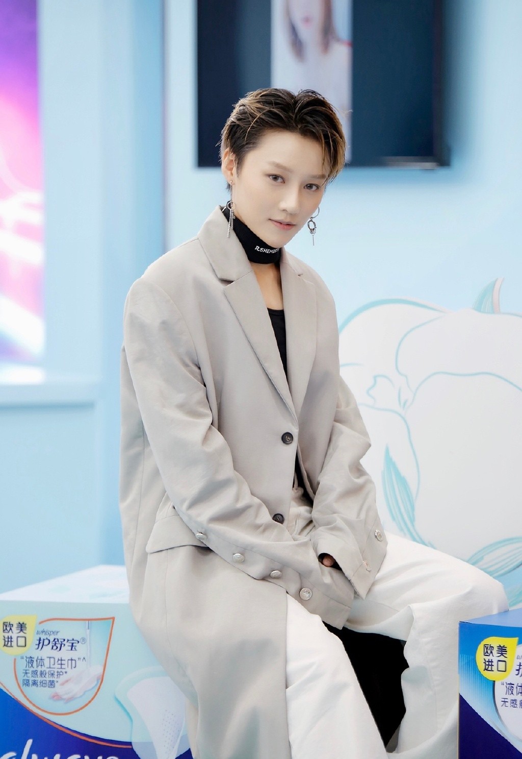 刘雨昕品牌活动照图片