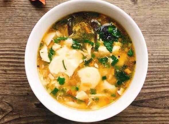 这菜被称“黄体酮收集者”，保护子宫，美颜抗衰老，女人45要常吃