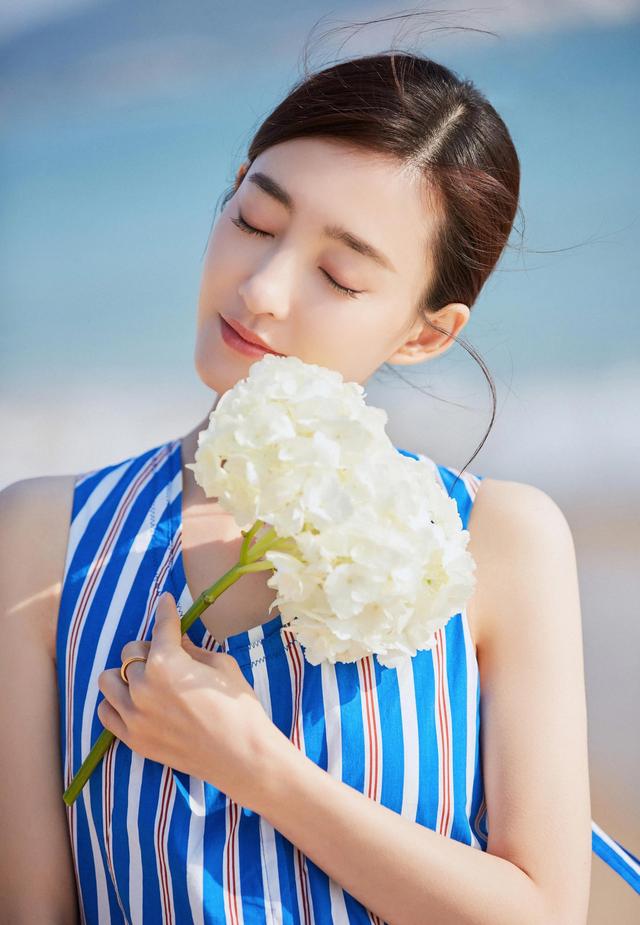 五位女星养眼美图欣赏,个个美若天仙,你最喜欢谁呢?