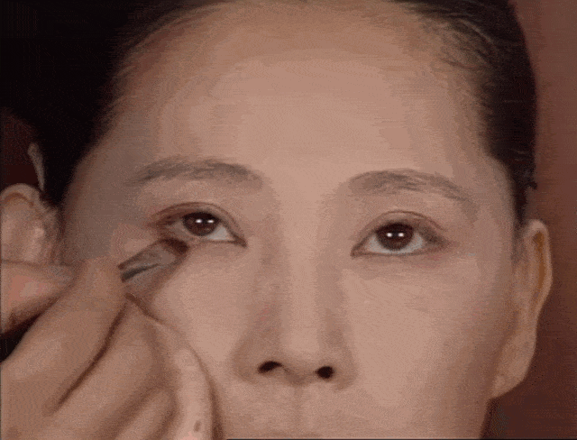 碰瓷刘亦菲还全网好评，姐这张脸真是集天地精华了吧