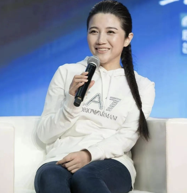 “捧不红”的10位女星，虽然观众扼腕叹息，但火不起来，也是幸运