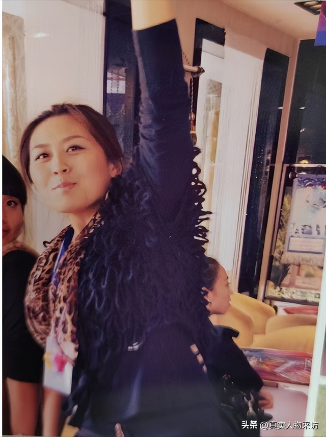 我女儿，漂亮懂事，婚前上了陌生车辆，人车神秘消失，至今10年