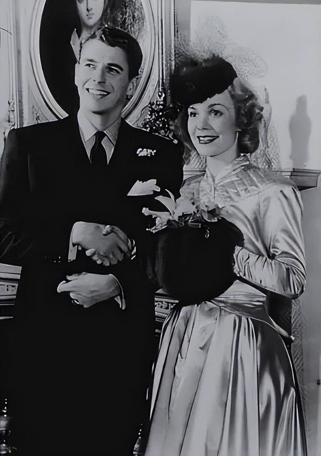 美国前总统里根风流史：和好莱坞50多名女星有染，其中还包括梦露