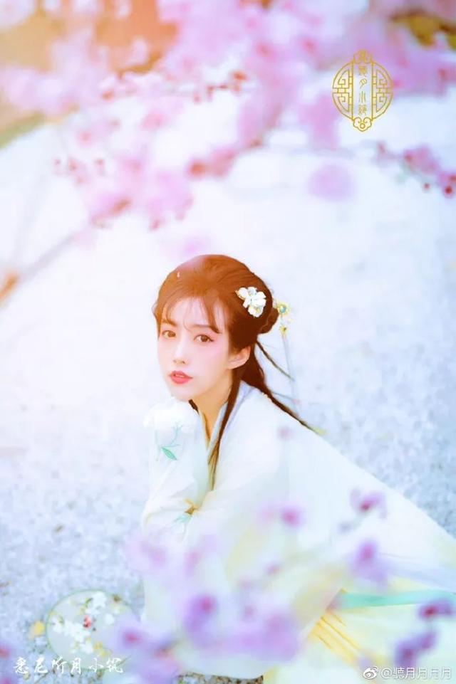 90后中国姑娘，在澳洲街头搞“事情”，竟然美哭外媒、惊动CCTV