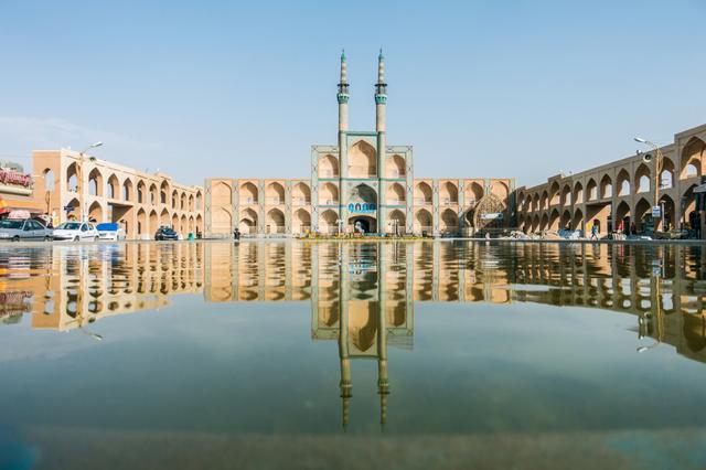 取消疫情限制措施、相互免签，多国放宽对华旅客“门槛”