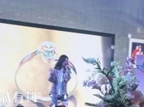 抖音一曲相思女生版是谁唱的在哪听？悠悠个人资料照片