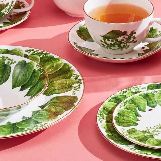 凯特、戴妃同款手镯，英国王室都爱的瓷器，情人节送礼大气有格调