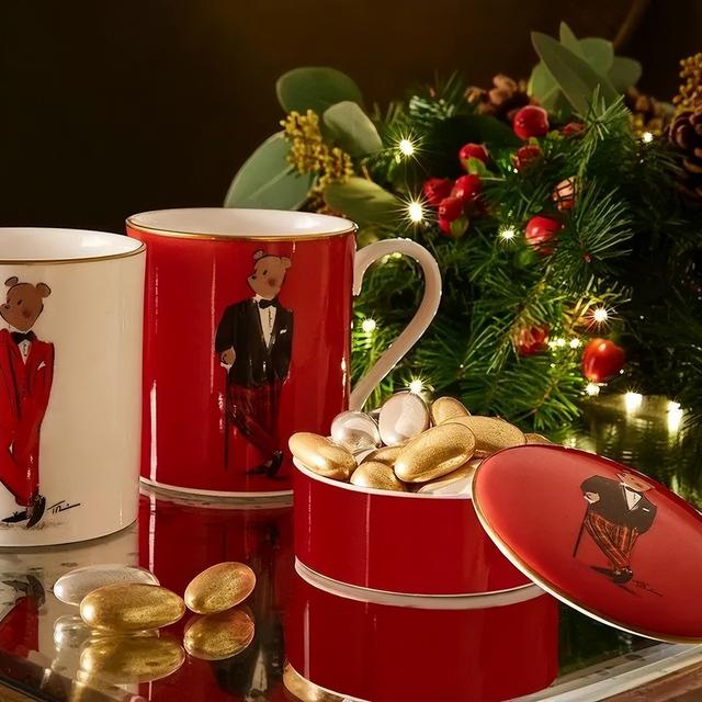 凯特、戴妃同款手镯，英国王室都爱的瓷器，情人节送礼大气有格调