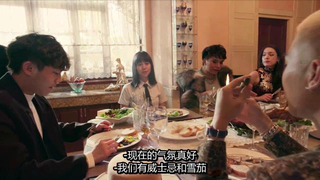 人心的恶火，佛都灭不了，《禁忌女孩》来了