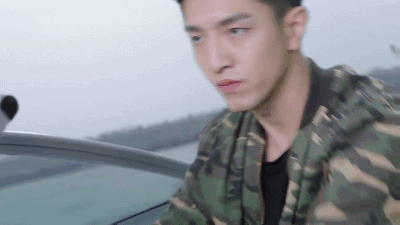 好久没有看到这样的霸道总裁剧了，各种花式撩拨赵丽颖！