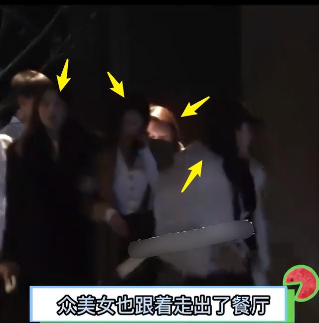 王宝强与美女聚餐，身材暴瘦被人搀扶疑醉酒，紧抱男人窃语引热议