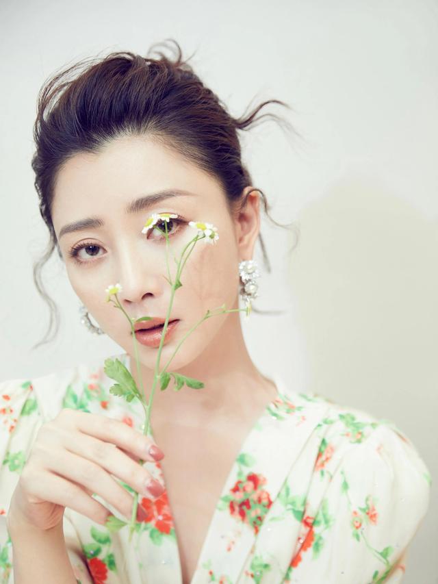 五位女星养眼美图欣赏,个个美若天仙,你最喜欢谁呢?