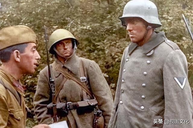 18张图片观天下：波斯美女肤白貌美，韩国女子饼子脸、眯眯眼