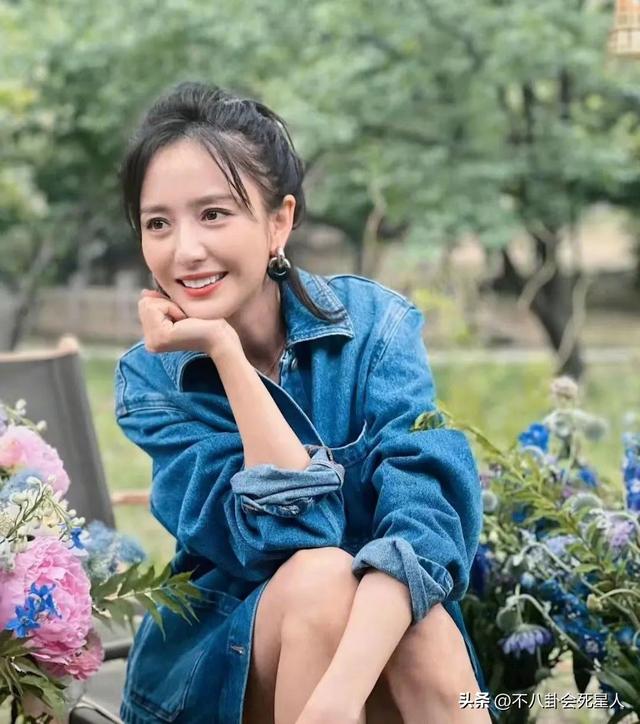 7组中年女星同框比美，刘涛赢了秦海璐，殷桃曾黎各有千秋