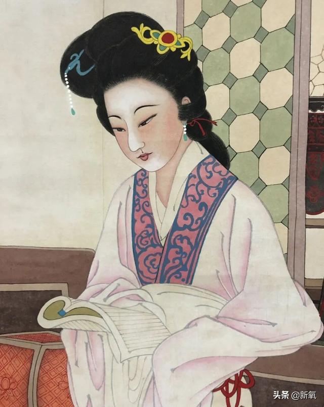 碰瓷刘亦菲还全网好评，姐这张脸真是集天地精华了吧