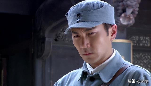 气质不够硬就别再尬演军人了:这8位明星演军人,看着让人真难受