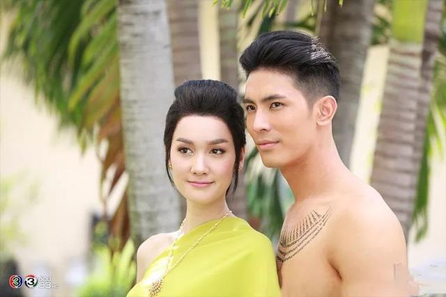 泰星Son主演泰剧：跟vill三搭，最喜欢的还是第一部 超甜又霸道？