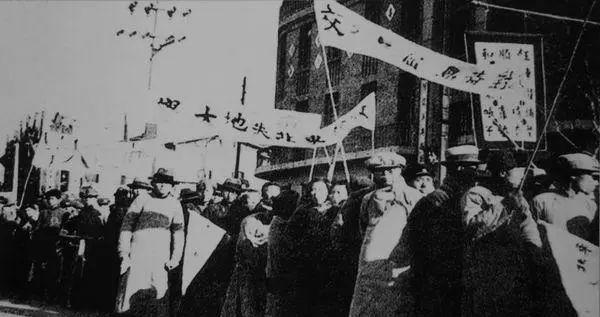 抗日战争中的妇女们:战争后勤的主要力量