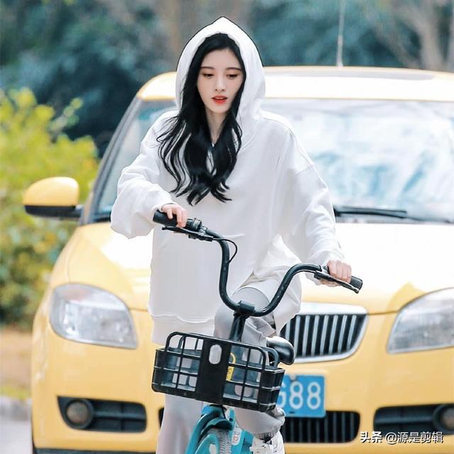 鞠婧祎单车女孩，好清新