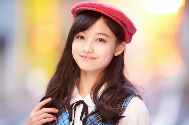 日本最美女星排行，佐佐木希那么漂亮才第九，第一拥有完美长相