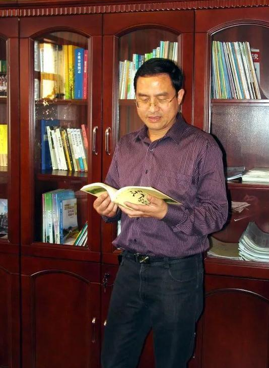 “色魔”局长王胜战：奸淫幼女专挑女学生下手，玩弄103位女老师