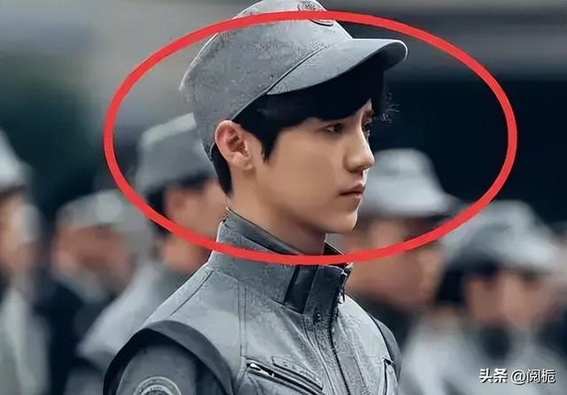 气质不够硬就别再尬演军人了:这8位明星演军人,看着让人真难受