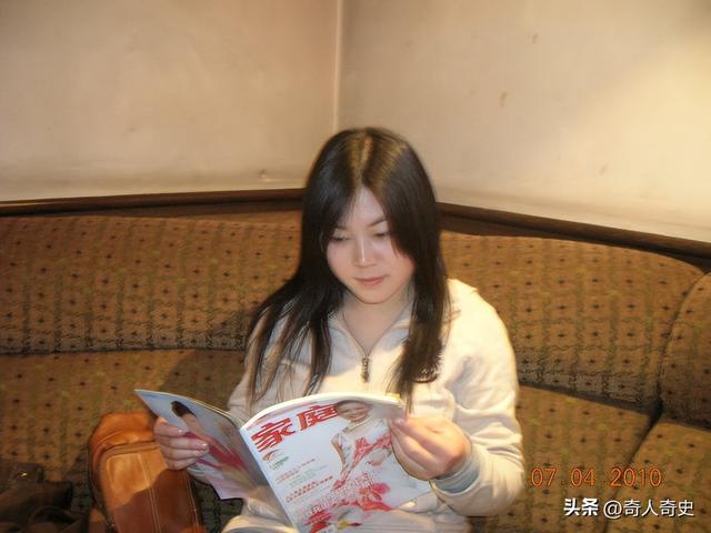 母智障父瘫痪，自杀未遂27岁创业，上春晚的西单女孩今成上亿总裁