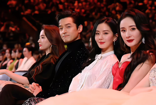 刘亦菲“内衣照”被骂上热搜：她的胸，碍了谁的眼？