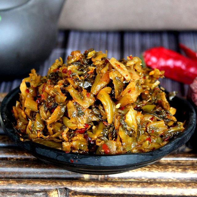 27岁蒙古美女，跳舞走红网络，粉丝30万，却曝胃癌晚期