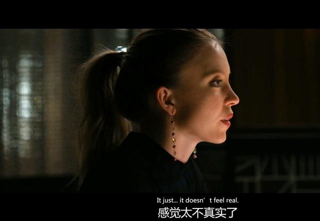 美女偷窥别人隐私生活,却害得男友自杀,尺度和反转令人窒息