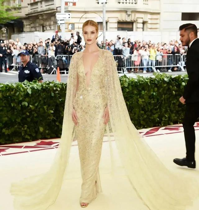 百大性感美女英国超模Rosie Huntington-Whiteley