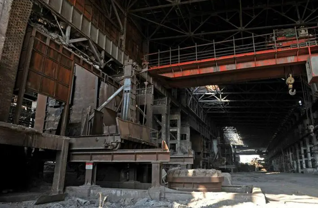 陕西“大色虎”落马：霸占11位下属娇妻，搞豆腐渣工程，判12年