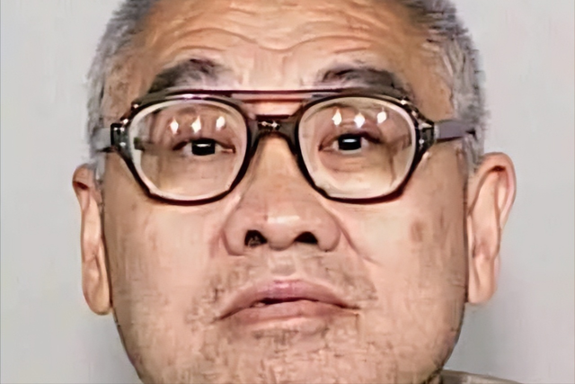 1980年，华裔学生痴迷美女老师，将其绑架囚禁53天，遭受非人折磨