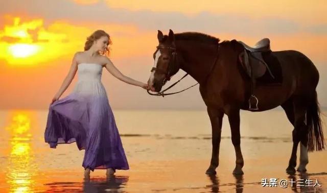 流量岁月里最美的一百首诗歌,献给擦肩而去的2020