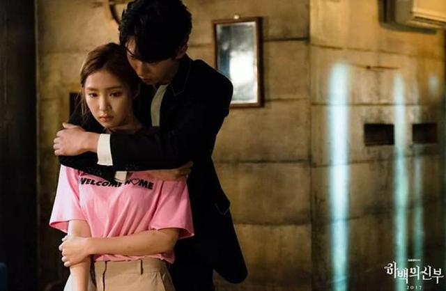 除了接吻，只要对女生做这6个小动作，脑袋瞬间甜蜜到无法思考