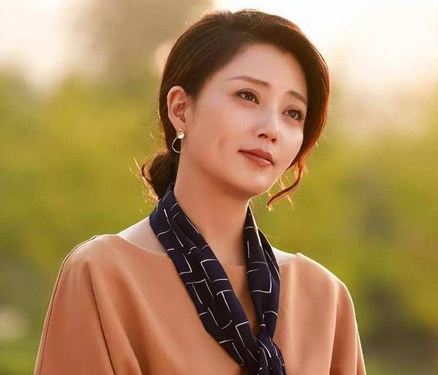 追了一年剧后发现，这6位女演员是真的美，她们给女星挣回了脸面