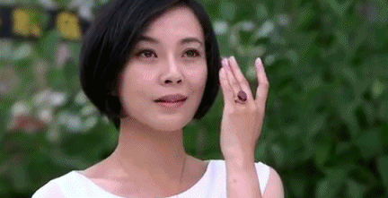 又惹争议了，嘴含戒指接吻，国产剧的吻戏开始了一场“病态传承”