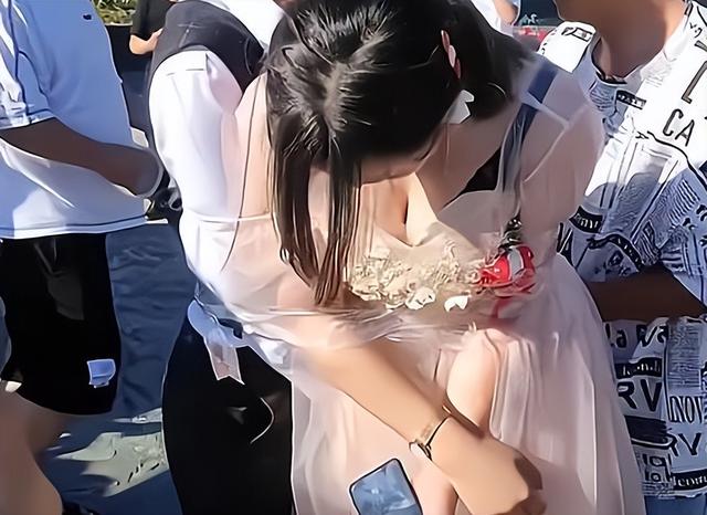 大喜之日,新娘被多名男子强吻拍臀部事件,揭开了婚闹背后的阴暗