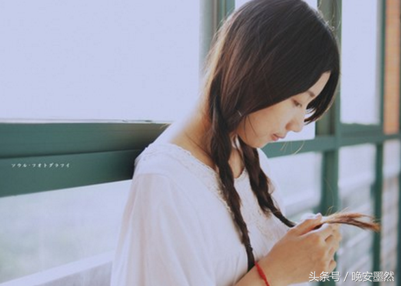 男人不爱你会有的4个表现，中三条就趁早放手吧！