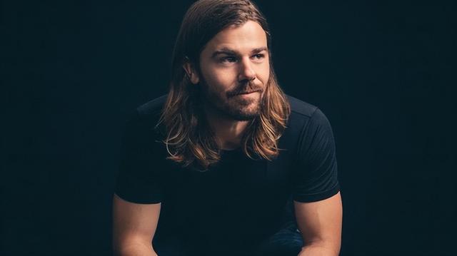 美最有良心老板翻车！自砍百万年薪补贴员工，却PUA性侵多位女性