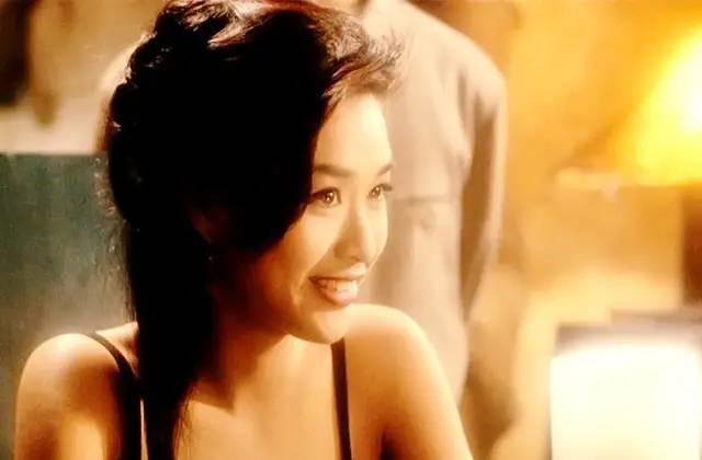 性感女神有很多，她是很高级的那种